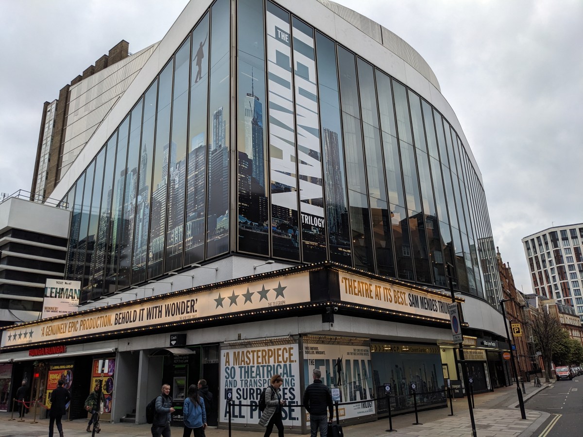 Lehman Trilogy *****