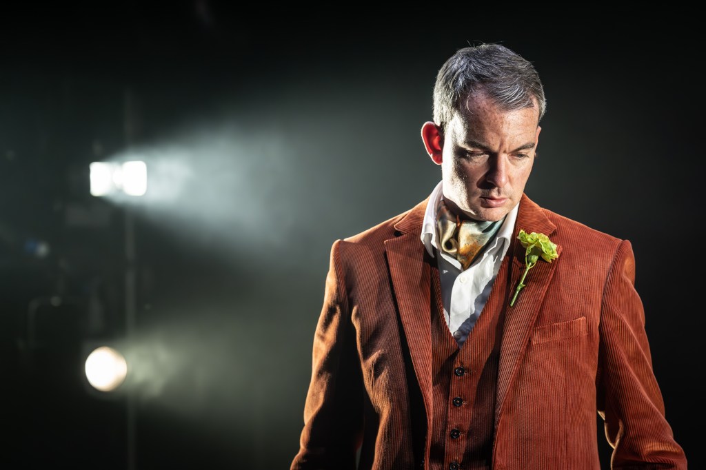Review: The Importance of Being Oscar, Park Theatre 